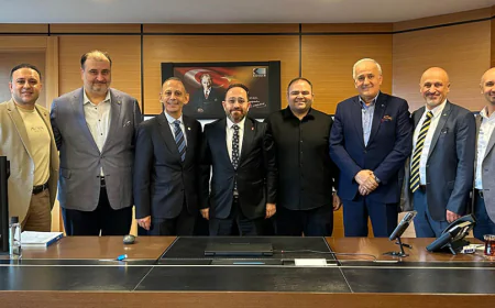 Fenerbahçeli Ticaret Liseliler Derneği ile KOSGEB Destekleri Bilgilendirme Toplantısı Düzenlendi