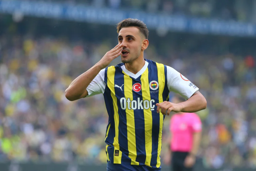Kerem Aktürkoğlu, 25 Milyon Euro’luk Anlaşmayla Fenerbahçe’ye Katıldı